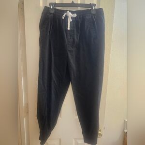 Arizona Jean Company Black Joggers with White Drawstring